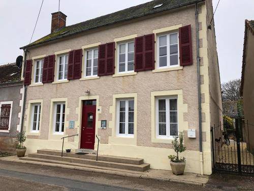 Saint-Bonnet-Troncais Lit Et Petit-Déjeuner | 25 m² Chambre d'hôtes ∙ 2 personnes