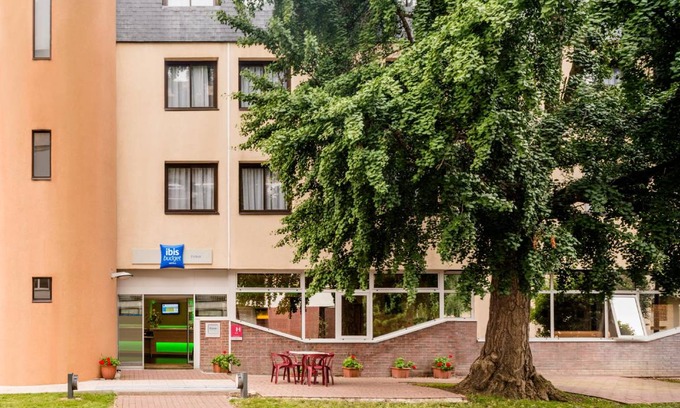 Evreux Hôtel | 25 m² Hôtel ∙ 127 personnes
