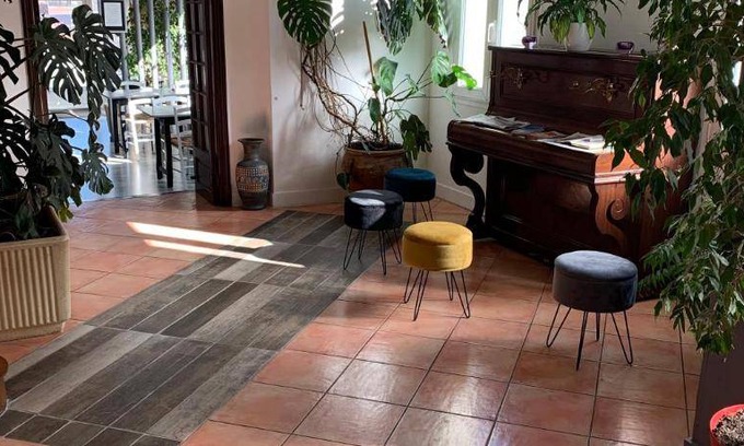 Mirambeau Hôtel | 25 m² Hôtel ∙ 4 personnes