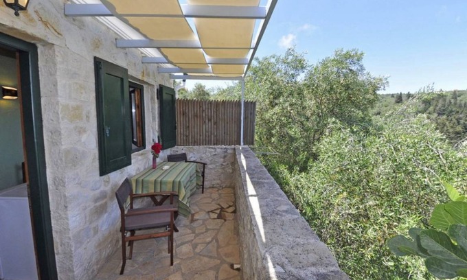 Mpogdanatika Cabine | 25 m² Chalet ∙ 1 chambre ∙ 4 personnes