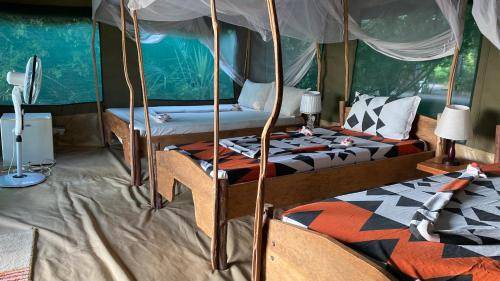 Selous Game Reserve Cabine | 25 m² Chalet ∙ 4 personnes