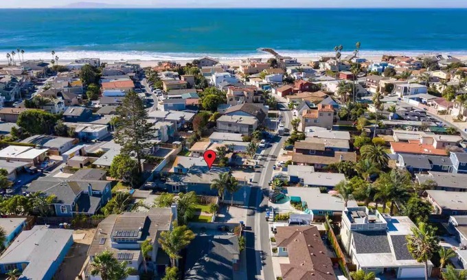 Pierpont Bay Maison | 25% Off Sept! Walk To Beach, Beautiful Ocean Views