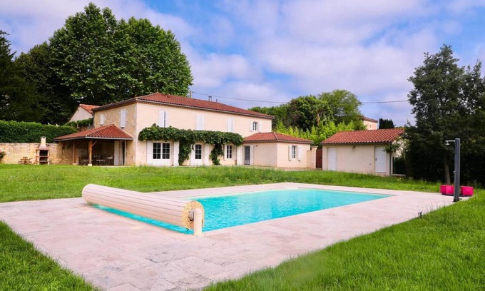 Soturac Maison | 263 m² Gîte ∙ 4 chambres ∙ 8 personnes