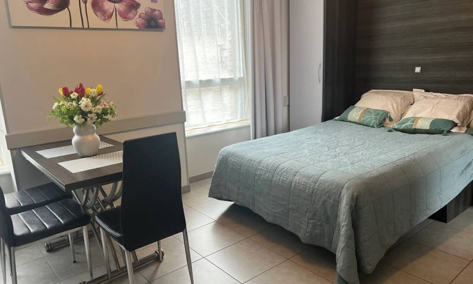 La Ferriere-aux-Etangs Appartement | 27 m² Studio ∙ 1 chambre ∙ 2 personnes