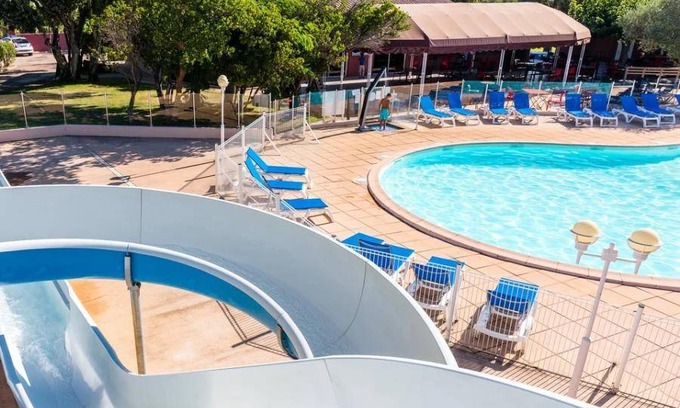 Pinarellu Maison | 27 m² Mobil-home ∙ 2 chambres ∙ 6 personnes