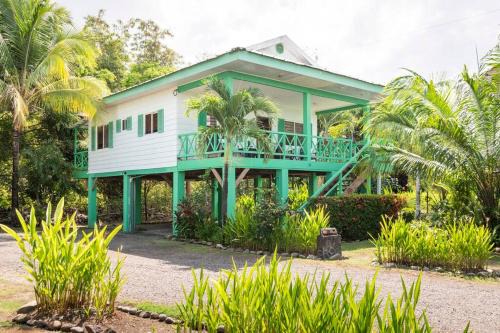 Playa Hermosa Maison | #28 Beach Bungalow