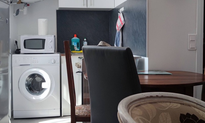 Brassac-les-Mines Appartement | Studio de 28 m2 au premier étage proche de la gare SNCF