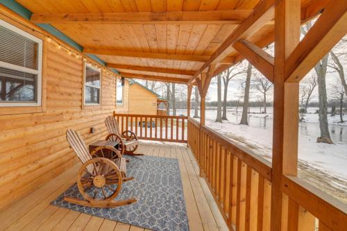 La Grange Maison | 28 Mi to Downtown Louisville Serene Farm Getaway