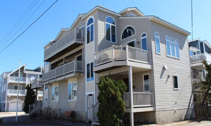 Sea Isle City Maison | 2901 Landis Avenue West