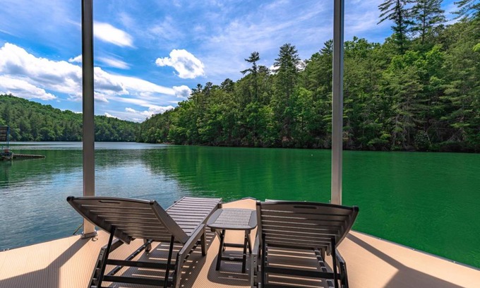 Morganton Cabine | 296 m² Chalet ∙ 5 chambres ∙ 16 personnes