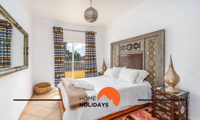 Albufeira Chalet De Ski | #298 Villas Luz H by Home Holidays