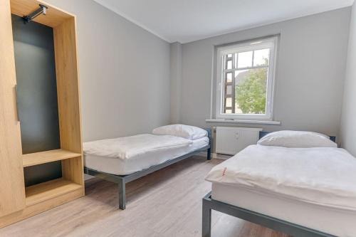 Schwedt/Oder Appartement | 2A Neu renoviert 3 Zi Whg 5 Betten 43,41qm