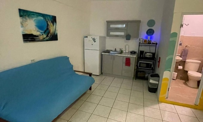Maleza Baja Maison | 2B - Breezy 1bdrm by Crashboat beach, sleeps 3