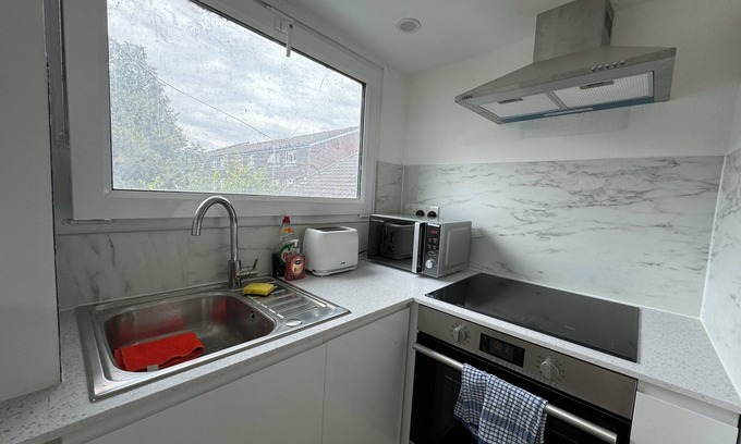 Custom House Appartement | Newly Refurbished 2BD Flat, Close to ExCel London