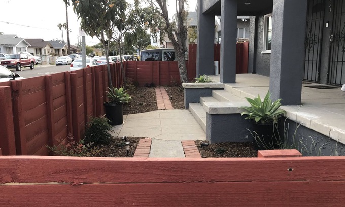 Harbor Appartement | 2bed 1bath close to downtown LB, LA and OC.