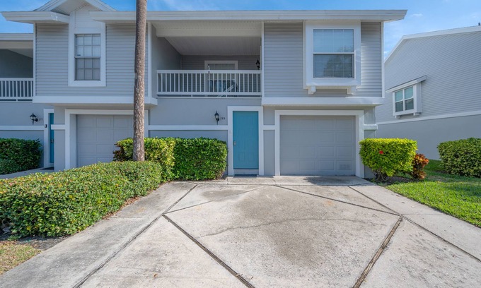 Capri Isle Maison | Maison de ville 2BR / 2BA sur l'île au trésor