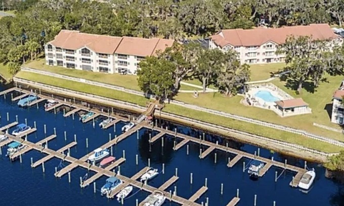 Welaka Copropriété | 2BR/2BA Welaka River Condo