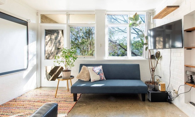 Parkville Appartement | 2BR Apartment in Parkville Steps from Royal Park