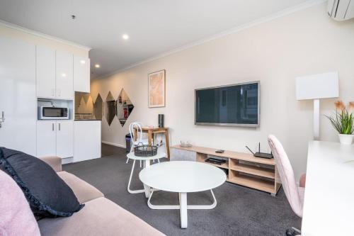 Gungahlin Appartement | 2BR Apt in the heart of the Gungahlin Town Centre - Hosted by CanStay