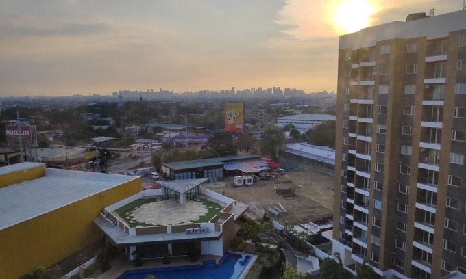 Taytay Copropriété | 2BR Condominium à The Hive Resort Residences Taytay Rizal