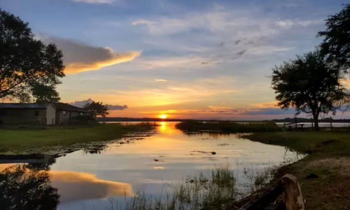 Fort McCoy Maison | 2BR Cottage on Lake Kerr, close to Silver Glenn Springs/Salt Springs