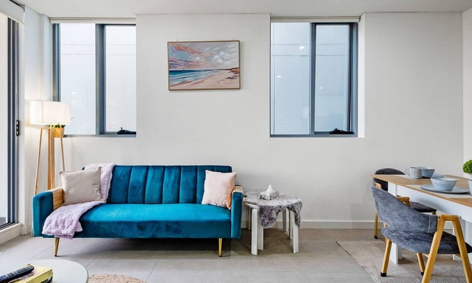 Mascot Appartement | 2BR Mascot Apartment near Airport & CBD
