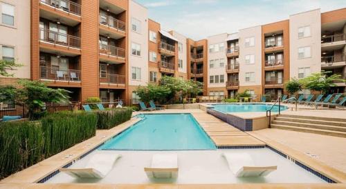 West Congress Appartement | 2BR Modern SoCo CozySuites w 2 Pools #06