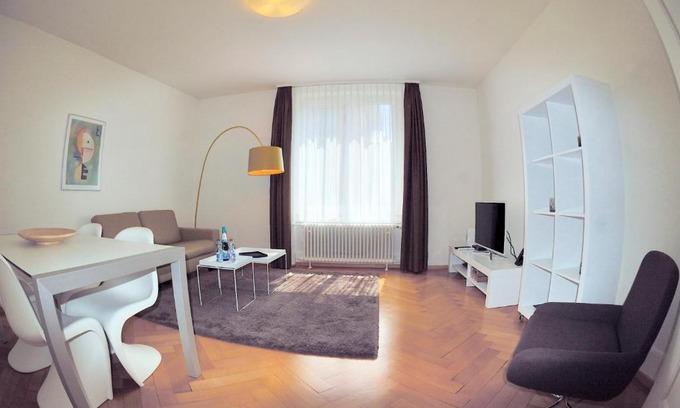 District 2 Appartement | 2BR near lake - Stardust 11