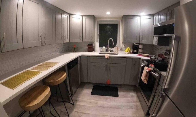 Bay Shore Appartement | 2br Private Apt, Pet Pal, Events, LTR, STR, Cozy