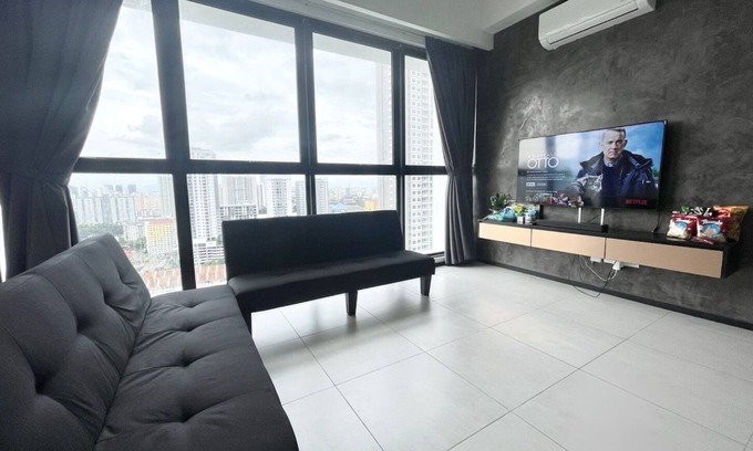 George Town Appartement | 2BR Urban Suites by Cathca #TopFacilities #SelfCheck-in