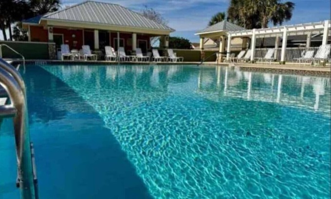 Sumter County Appartement | 2BR Villager | Golf Cart Near Pools & Fun
