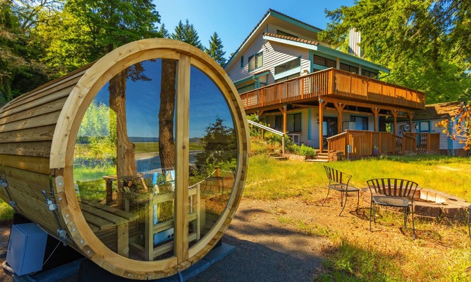 Brinnon Maison | 2BR waterfront home with beach access and views.
