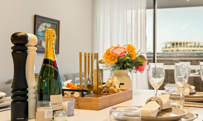 West End Appartement | 2BR West End Apt w/Parking Walk to Convention Ctr