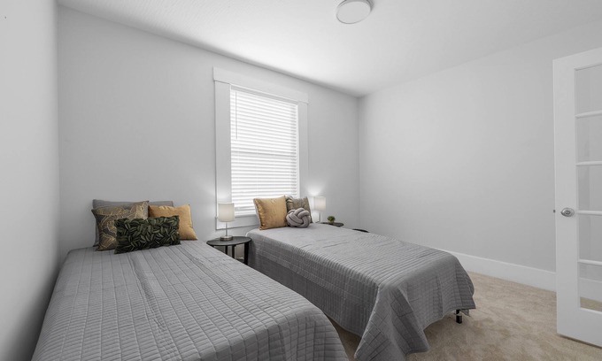 Merion Village Maison | 2min→German Village ✱Full Kitchen✱A/C✱Fireplace