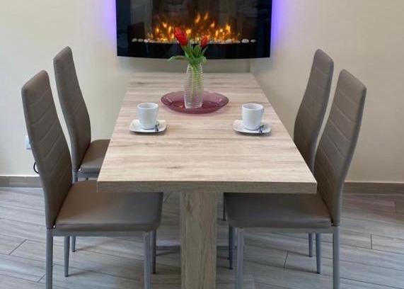 Anger-Crottendorf Appartement | 2Raum-Apartment Leznew