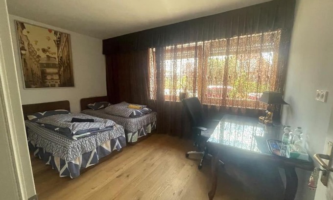 Ost Appartement | 2Schlafenzimmer waschen möglich