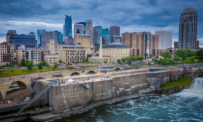 Downtown Minneapolis Maison | 2x Superior 2 Doubles Rooms at Millennium Minneapolis, Indoor Pool