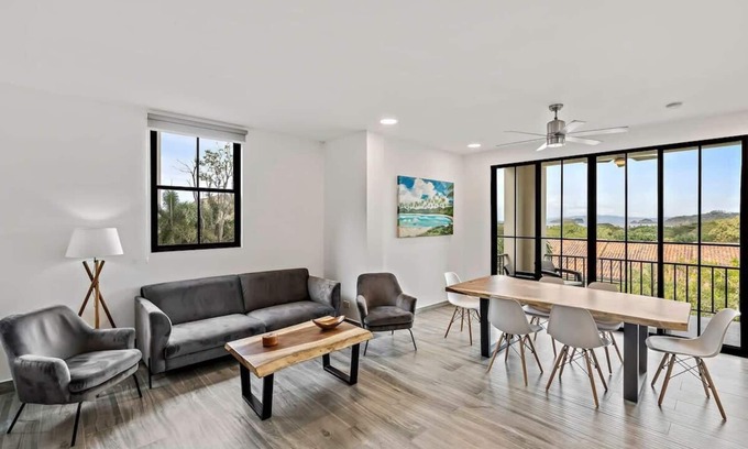Coco Copropriété | 3-Bedroom, 3rd-Floor Ocean-View Condo