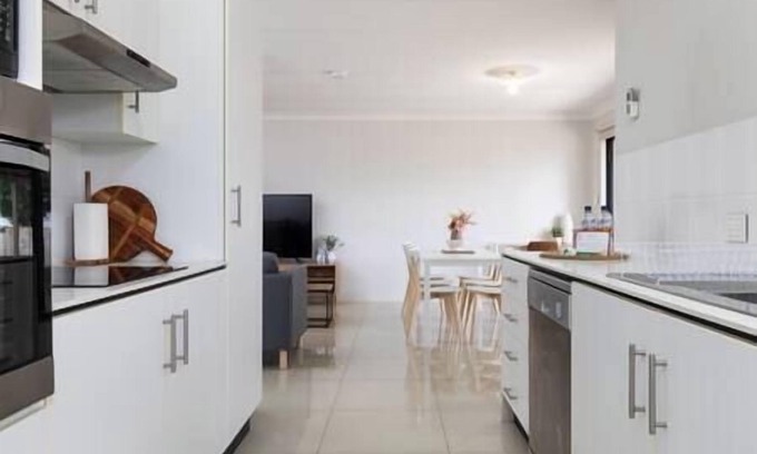 Acacia Ridge Appartement | 3 Bdr apt! Aircon! Espresso! Restaurants! 6BS3