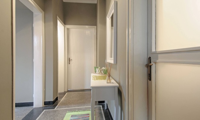 Sofia City Center Appartement | 3 BDR Top Center Artistic Apartment - 115 m2