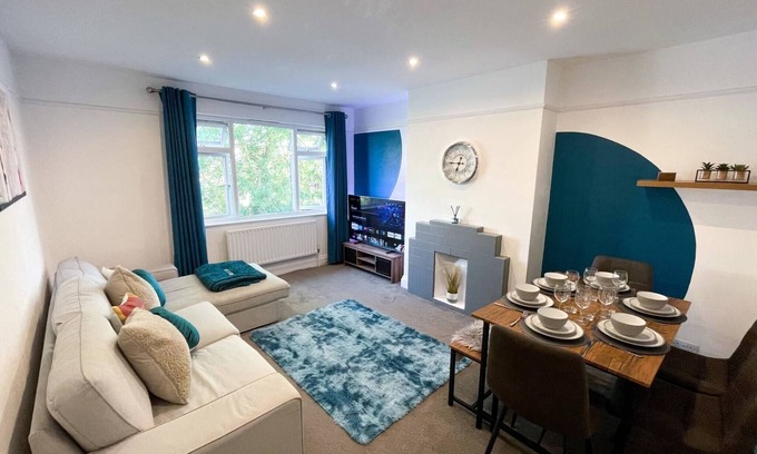Chelmsford Appartement | Central Chelmsford Apartment with Garden