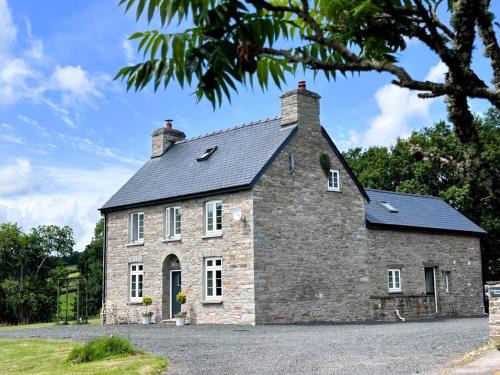 Llanfihangel Tal-y-llyn Maison | 3 Bed in Brecon 93680
