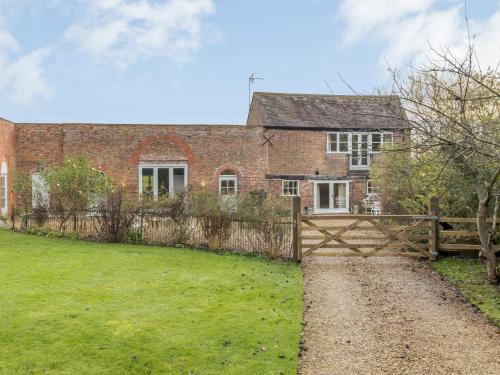 Dursley Maison | 3 Bed in Frampton on Severn 80634