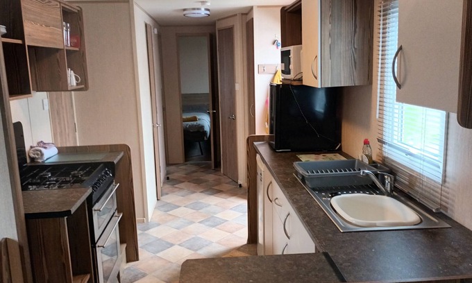 Watchet Chalet De Ski | 3 bed Static 12ft Caravan Home From Home Somerset