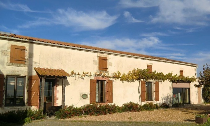 Aunis Atlantique Appartement | Vrbo Property