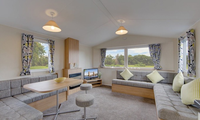 Kilwinning Maison | 3 bedroom accommodation in Kilwinning,