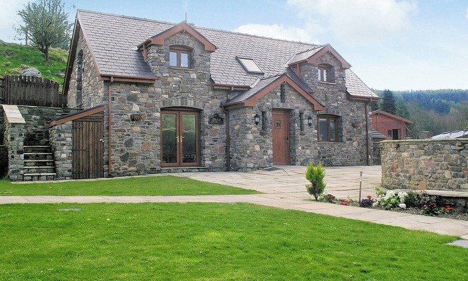 Neath Cottage | Hébergement de 3 chambres à Crynant, près de Neath