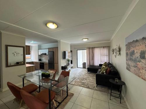 Tshwane Appartement | 3 Bedroom apartment at The Blyde