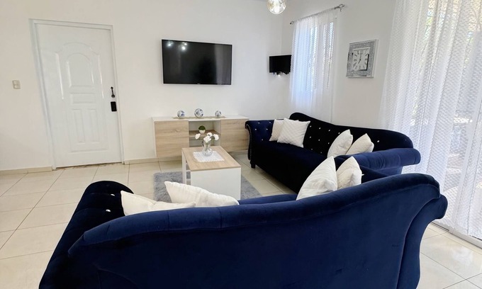 Bonao Appartement | 3-bedroom apartment in brilliant Bonao with WiFi, AC