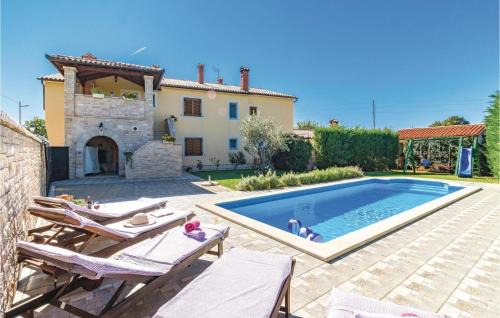 Melnica Maison | 3 Bedroom Beautiful Home In Frkeci